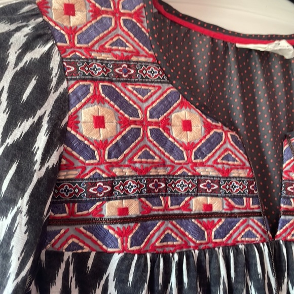 Cute Boho top - Picture 2 of 11